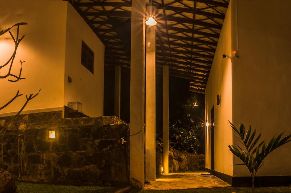 Garcinia Leaf Hotell Hikkaduwa Eksteriør bilde