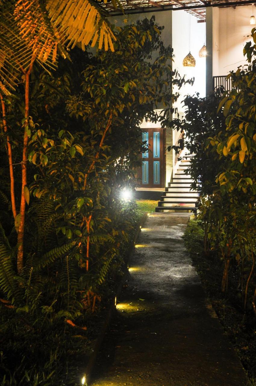 Garcinia Leaf Hotell Hikkaduwa Eksteriør bilde